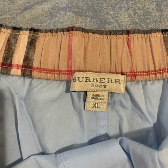 MENS BURBERRY UNDERWEAR LIKE NEW - Picture 2 of 4